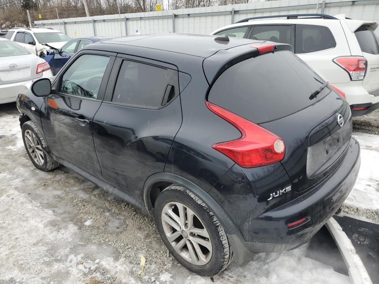 2011 NISSAN JUKE S - Фото 2