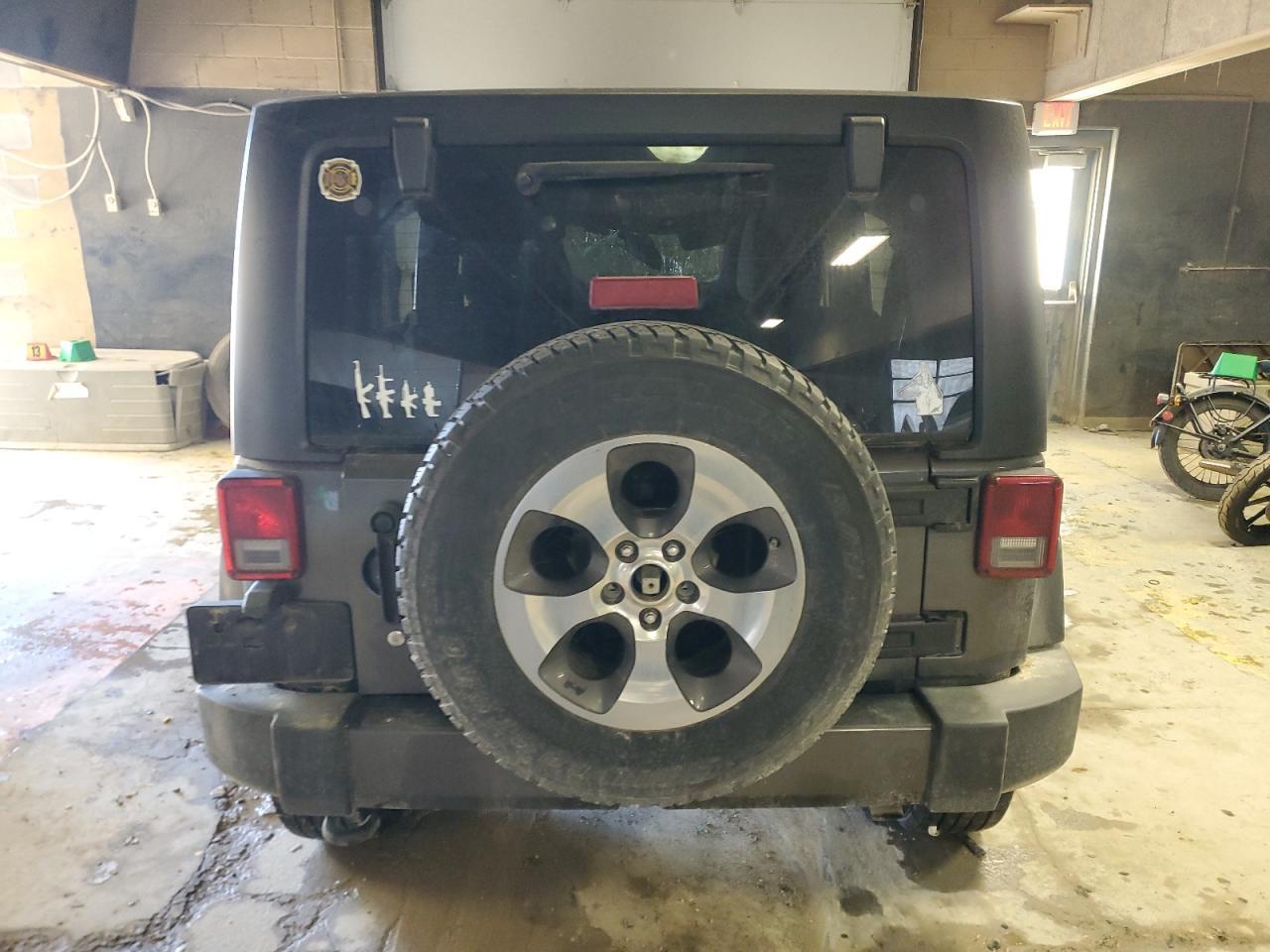 2017 JEEP WRANGLER U - Фото 6
