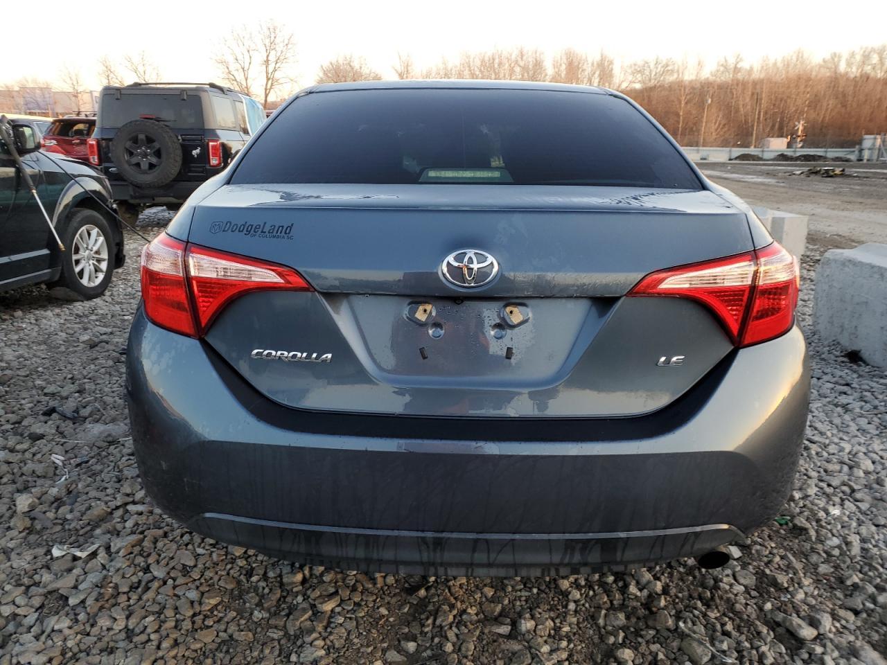 2019 TOYOTA COROLLA L - Фото 6