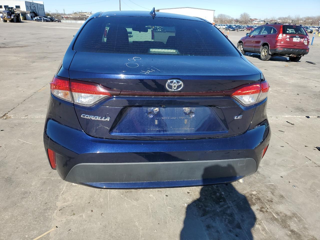 2021 TOYOTA COROLLA LE - Image 6
