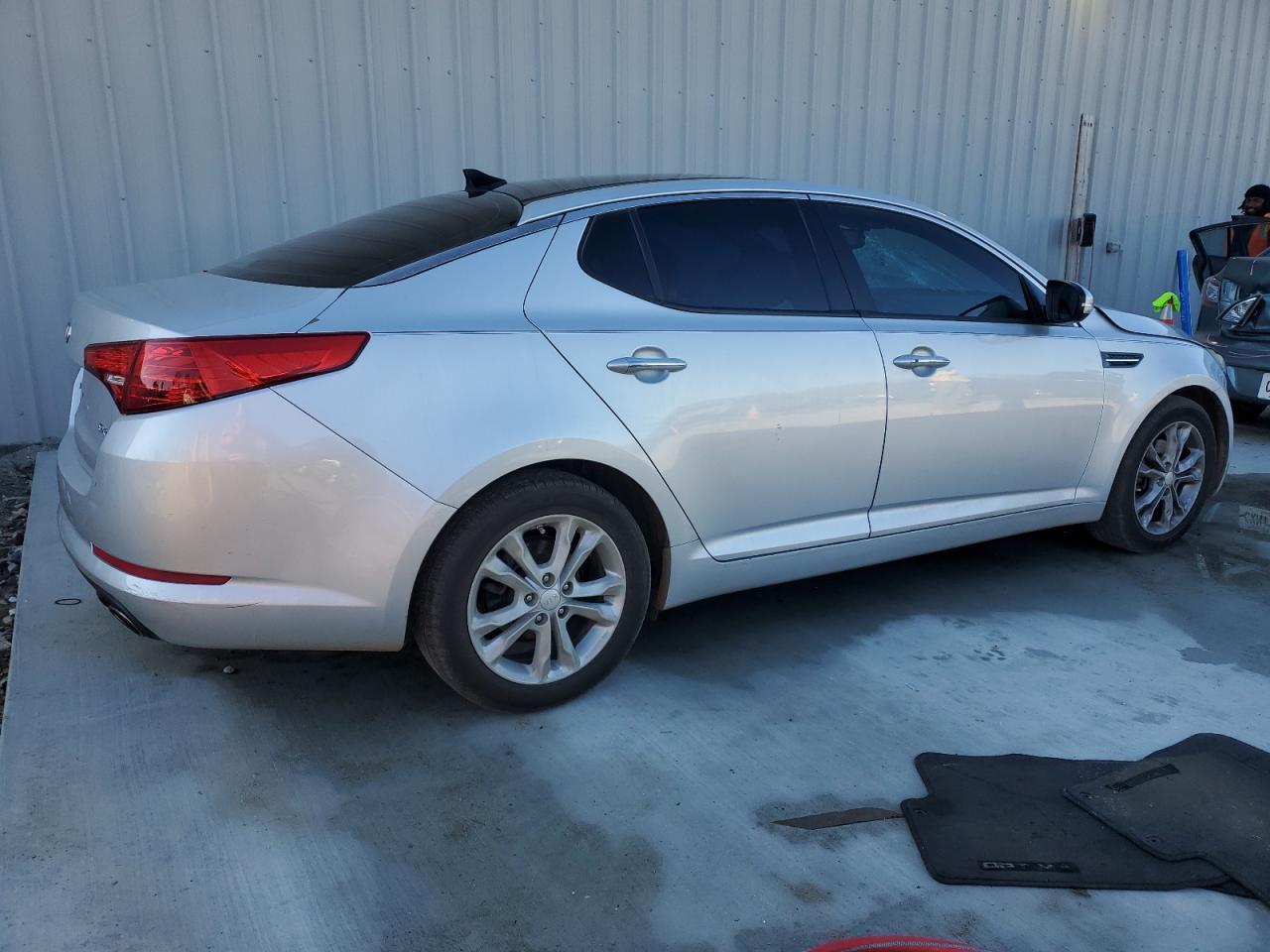 2012 KIA OPTIMA EX - Image 3