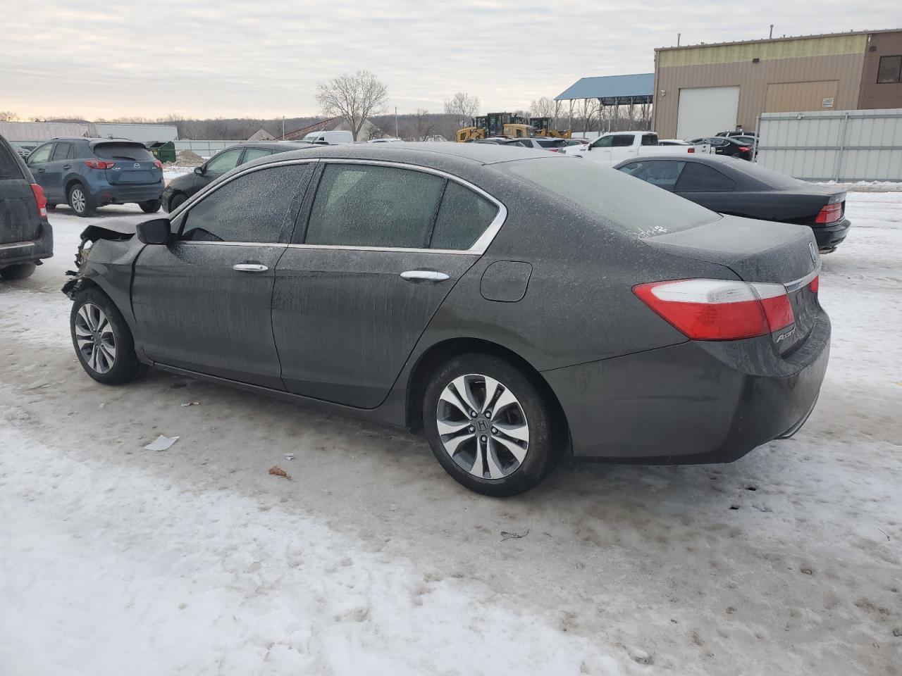 2014 HONDA ACCORD LX - Фото 2