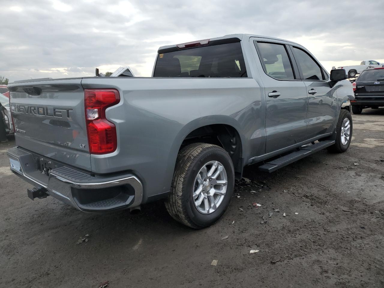 2023 CHEVROLET SILVERADO - Image 3