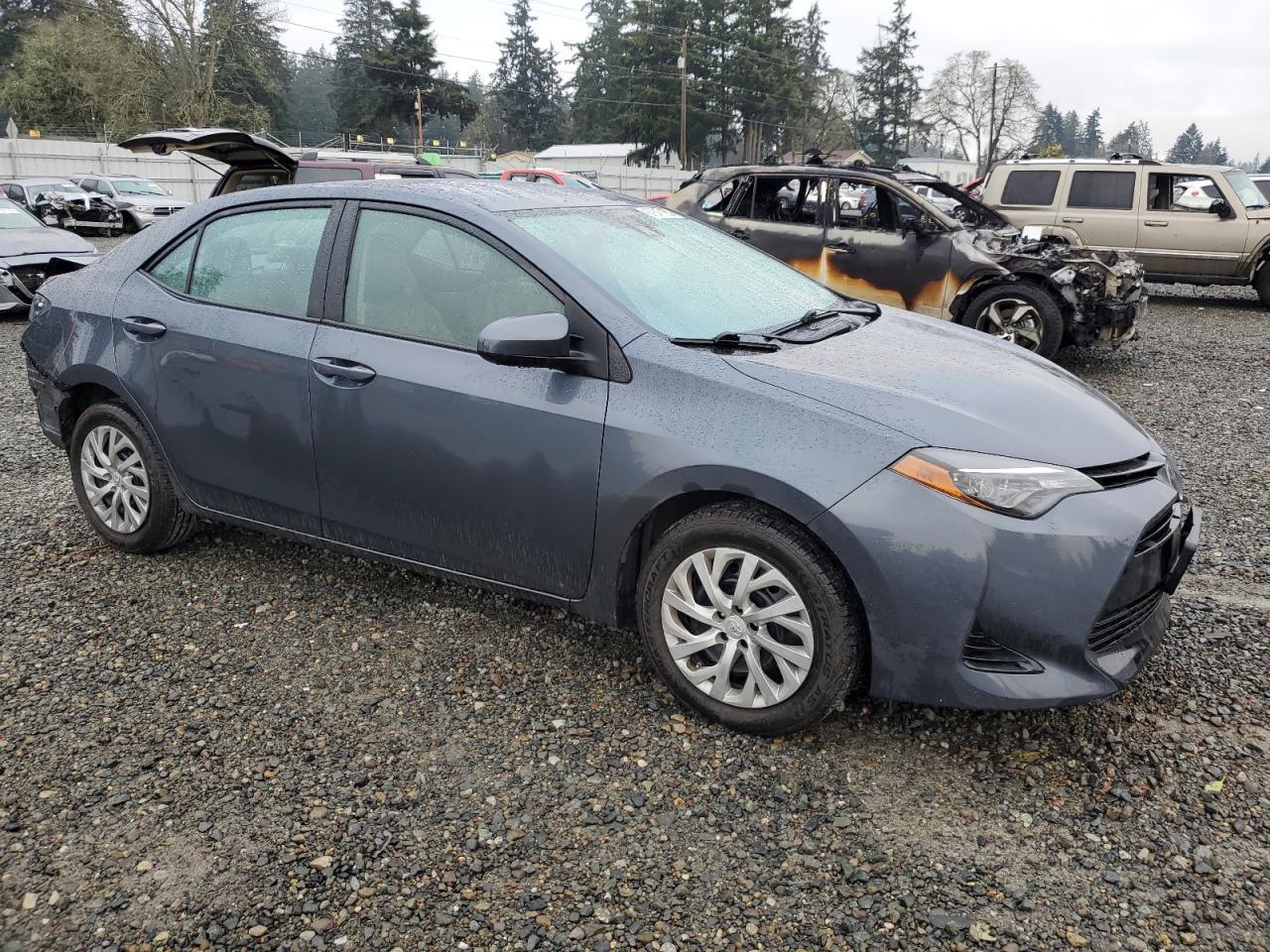 2018 TOYOTA COROLLA L - Image 4