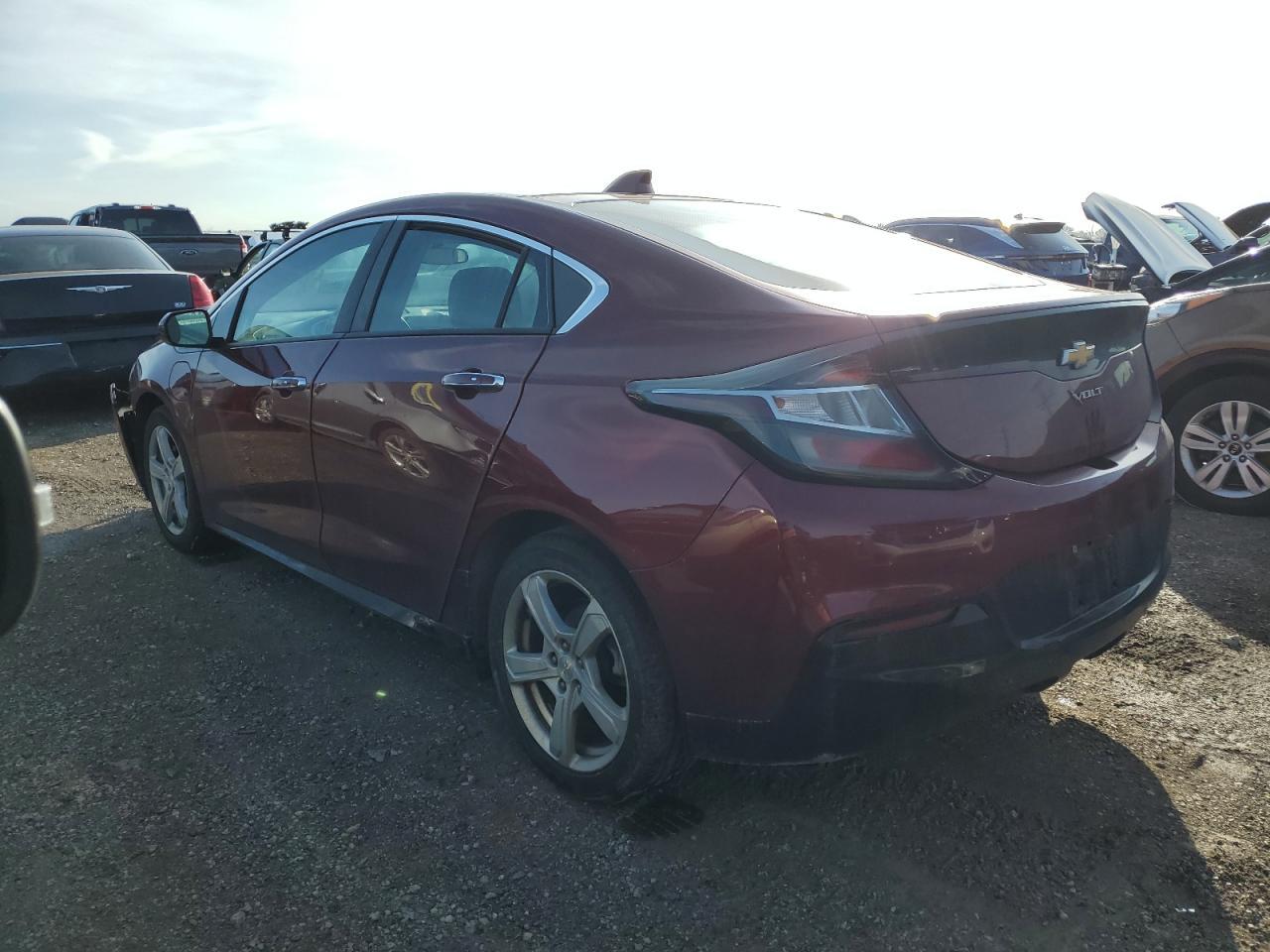 2017 CHEVROLET VOLT LT - Image 2