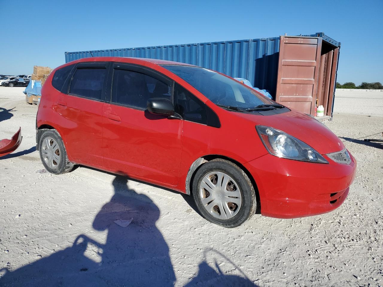 2011 HONDA FIT - Фото 4