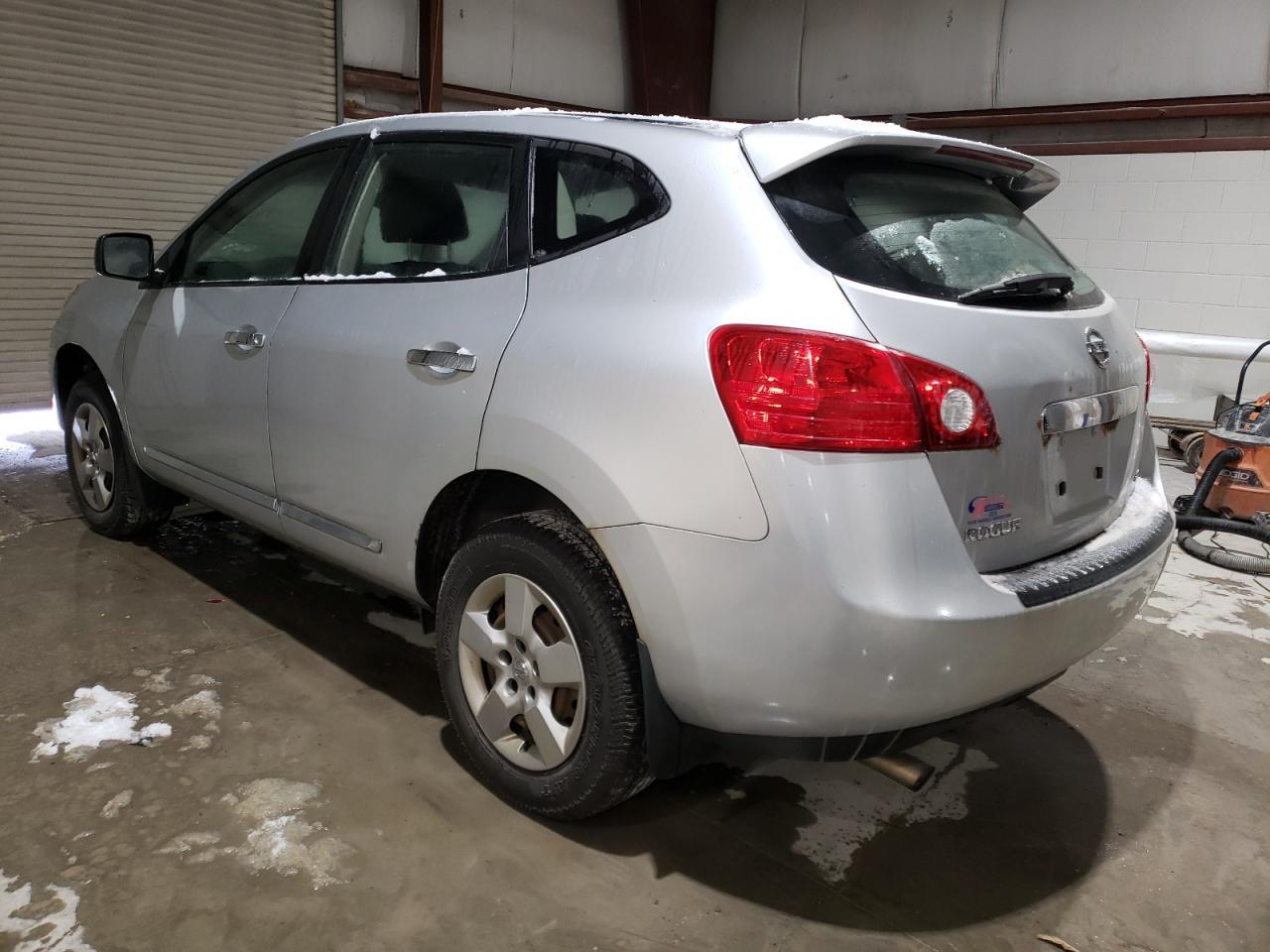2013 NISSAN ROGUE S - Фото 2