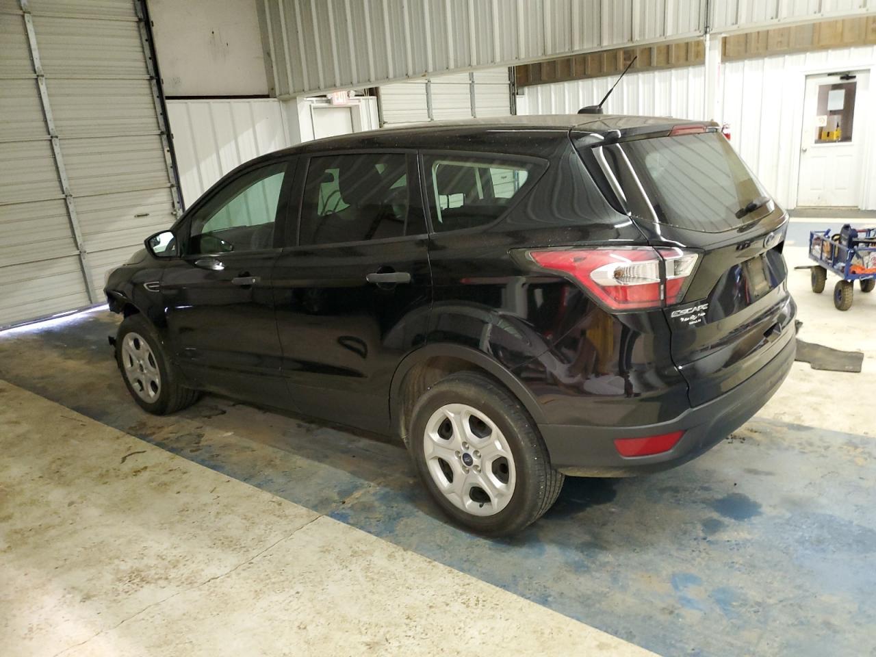 2017 FORD ESCAPE S - Image 2