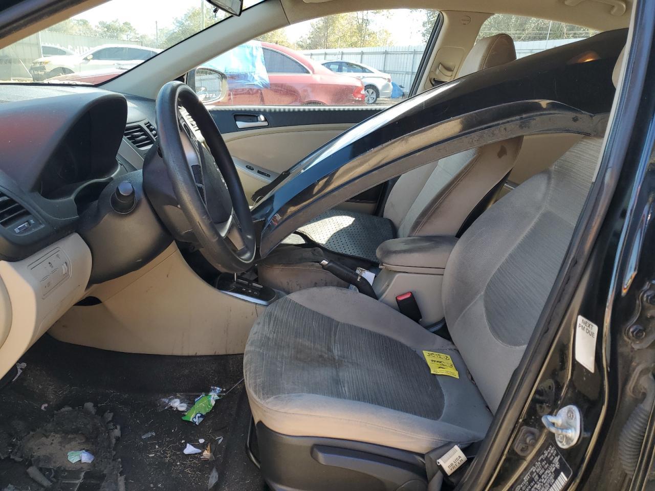 2017 HYUNDAI ACCENT SE - Image 7