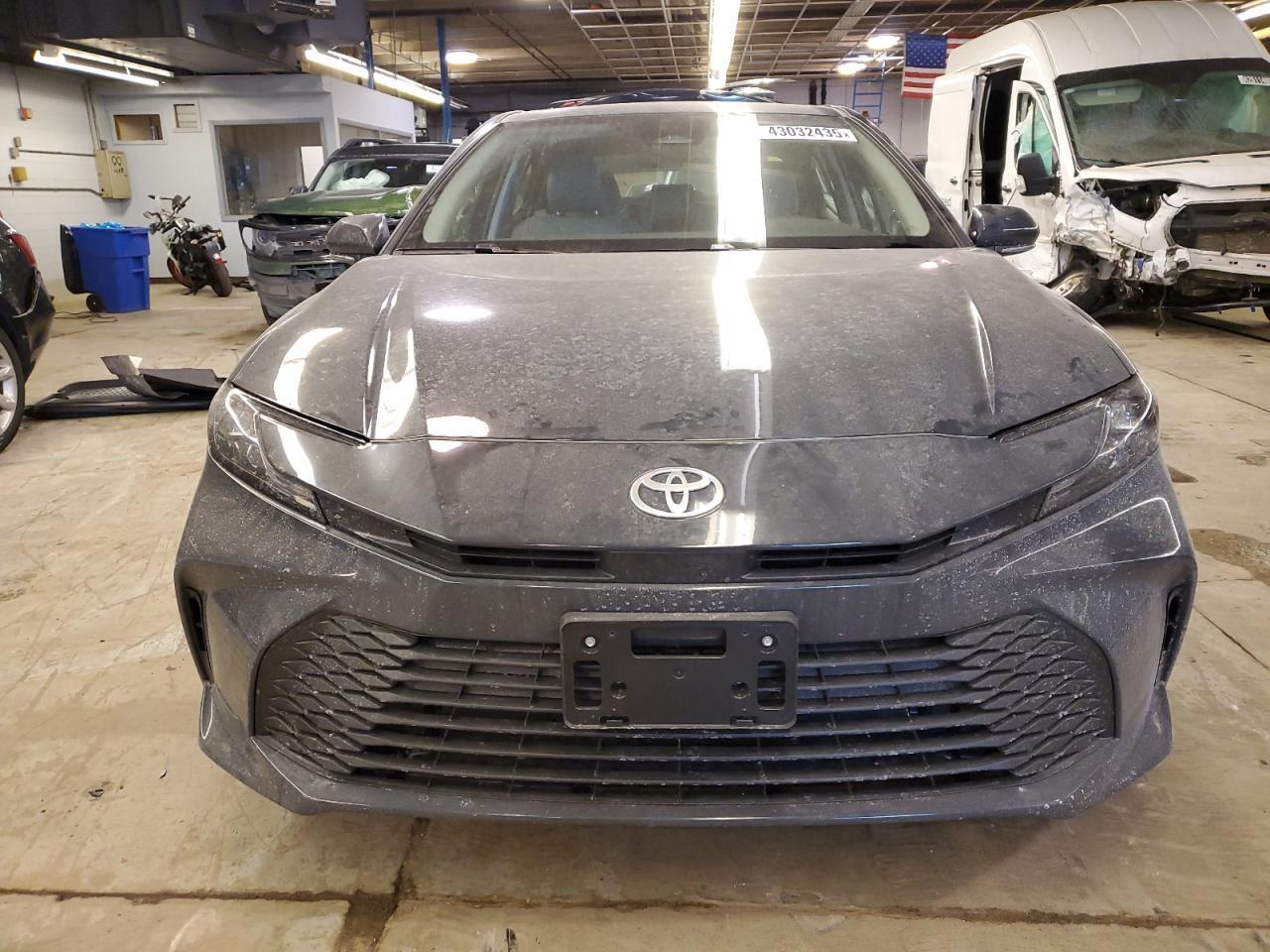 2025 TOYOTA CAMRY XSE - Фото 5