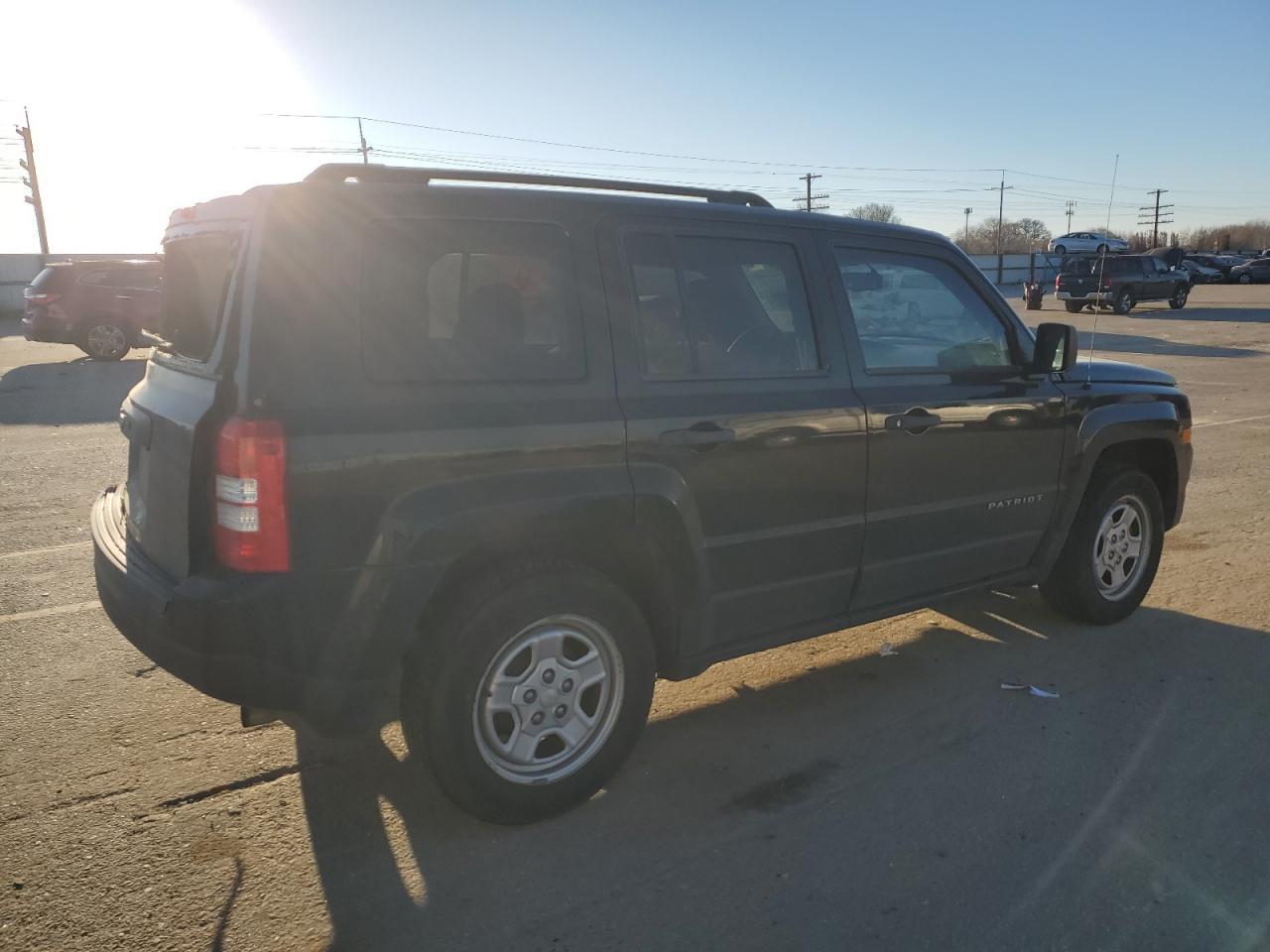 2015 JEEP PATRIOT SP - Фото 3