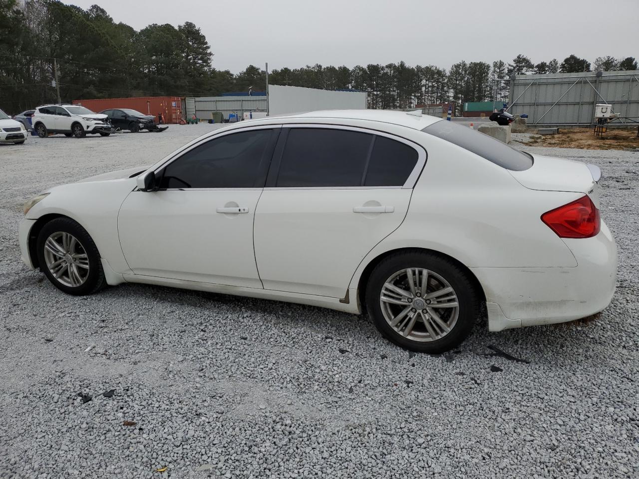 2011 INFINITI G37 BASE - Фото 2