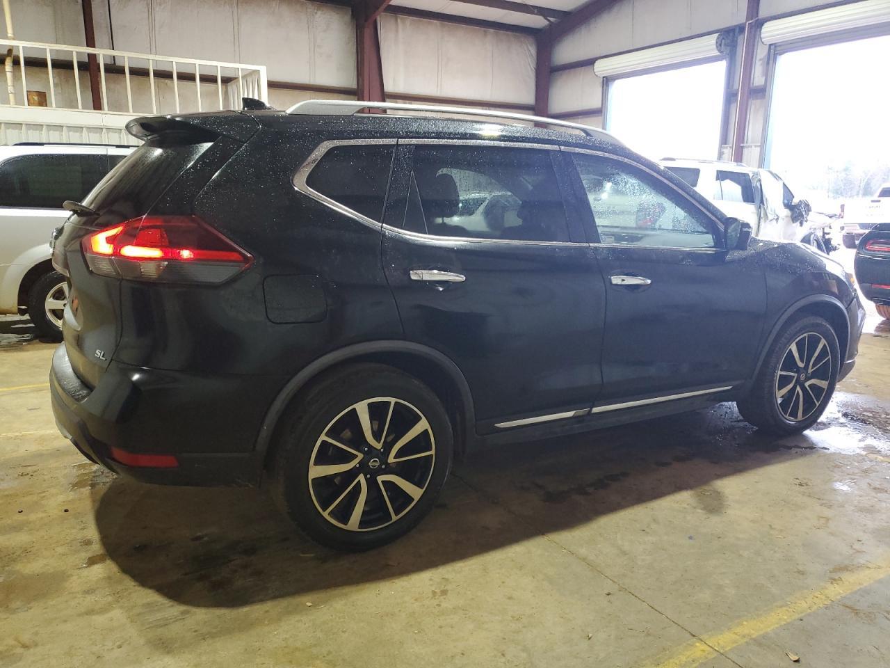 2018 NISSAN ROGUE S - Фото 3