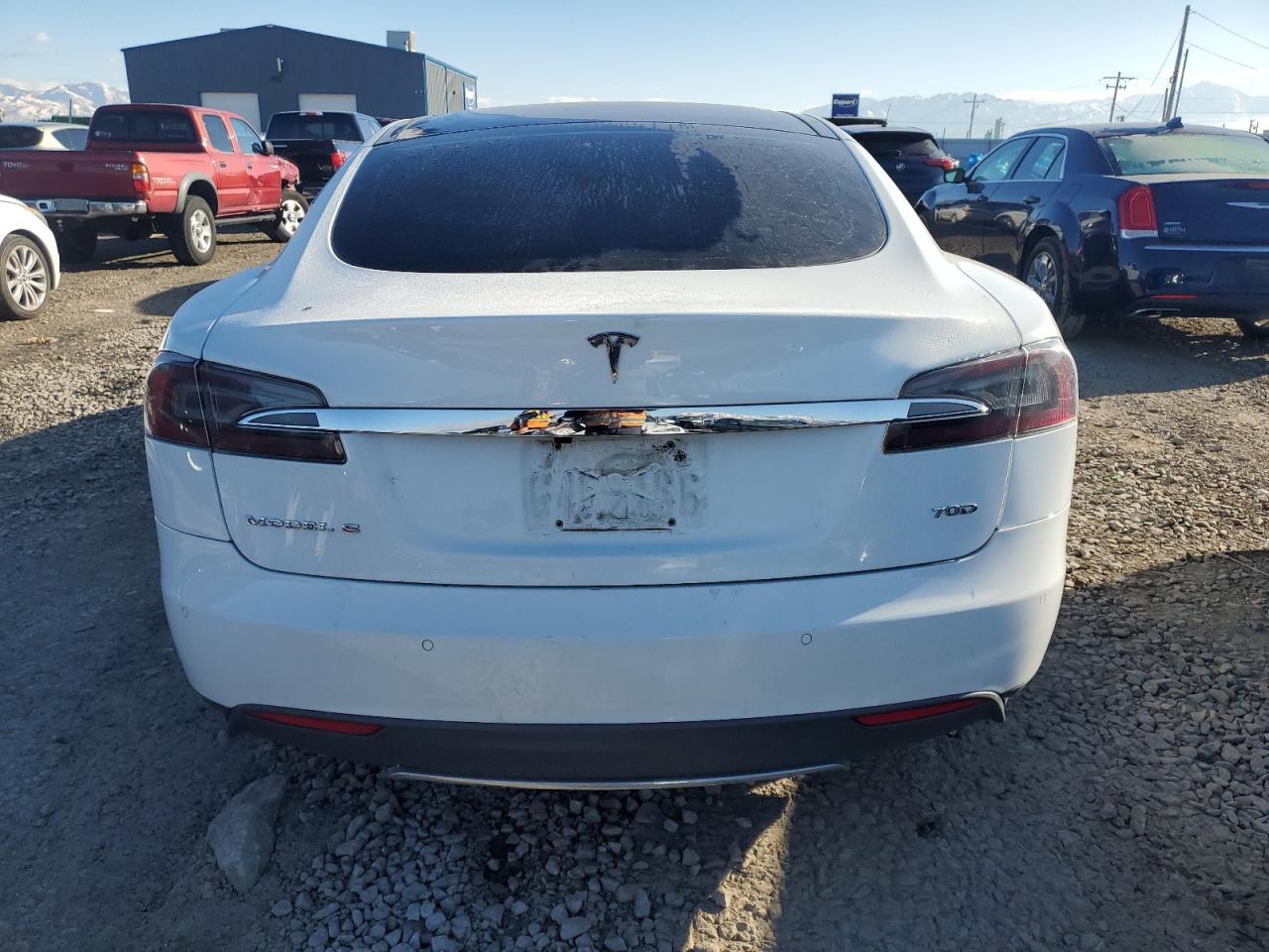 2015 TESLA MODEL S 70 - Фото 6
