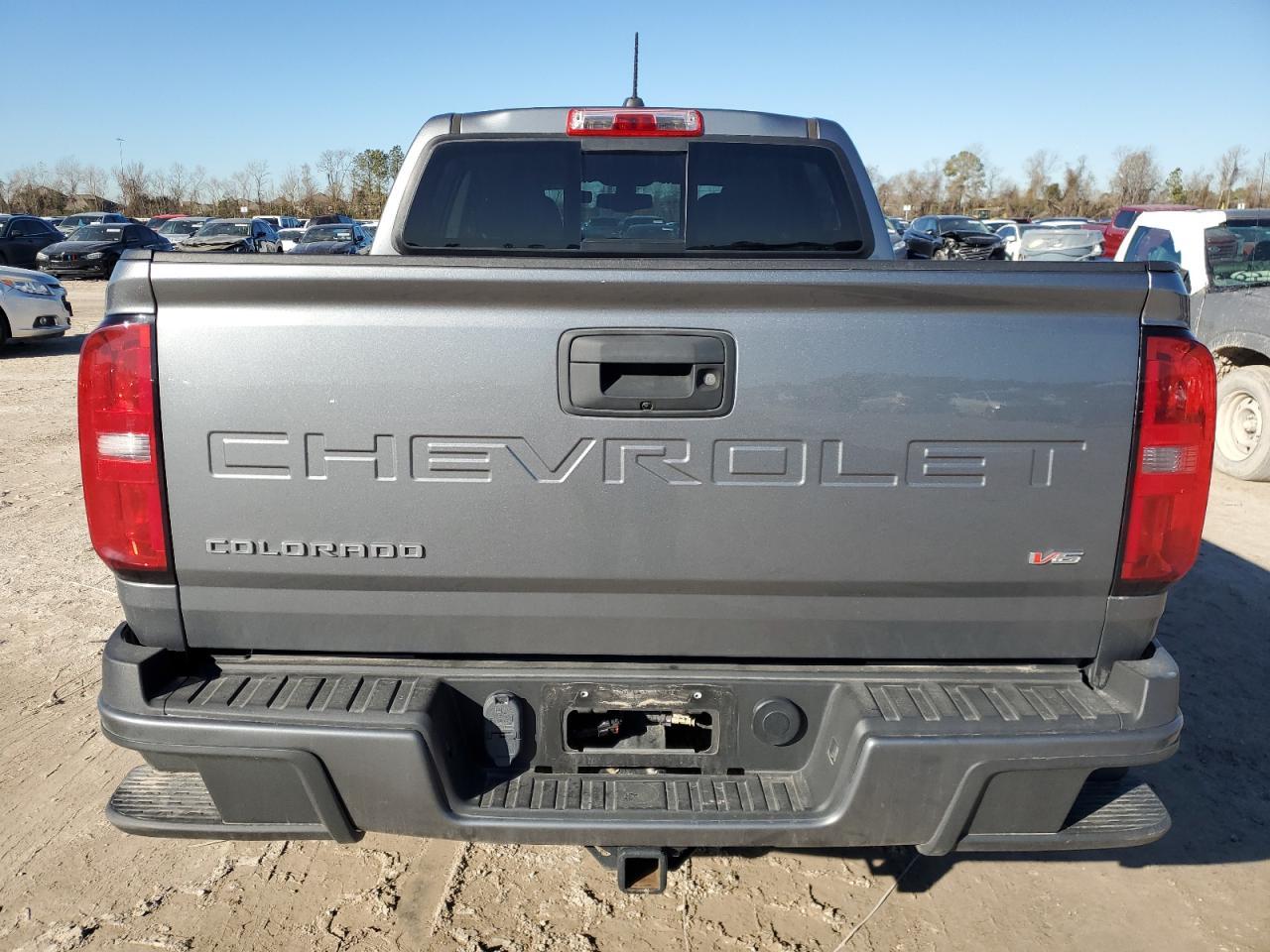 2021 CHEVROLET COLORADO L - Image 6