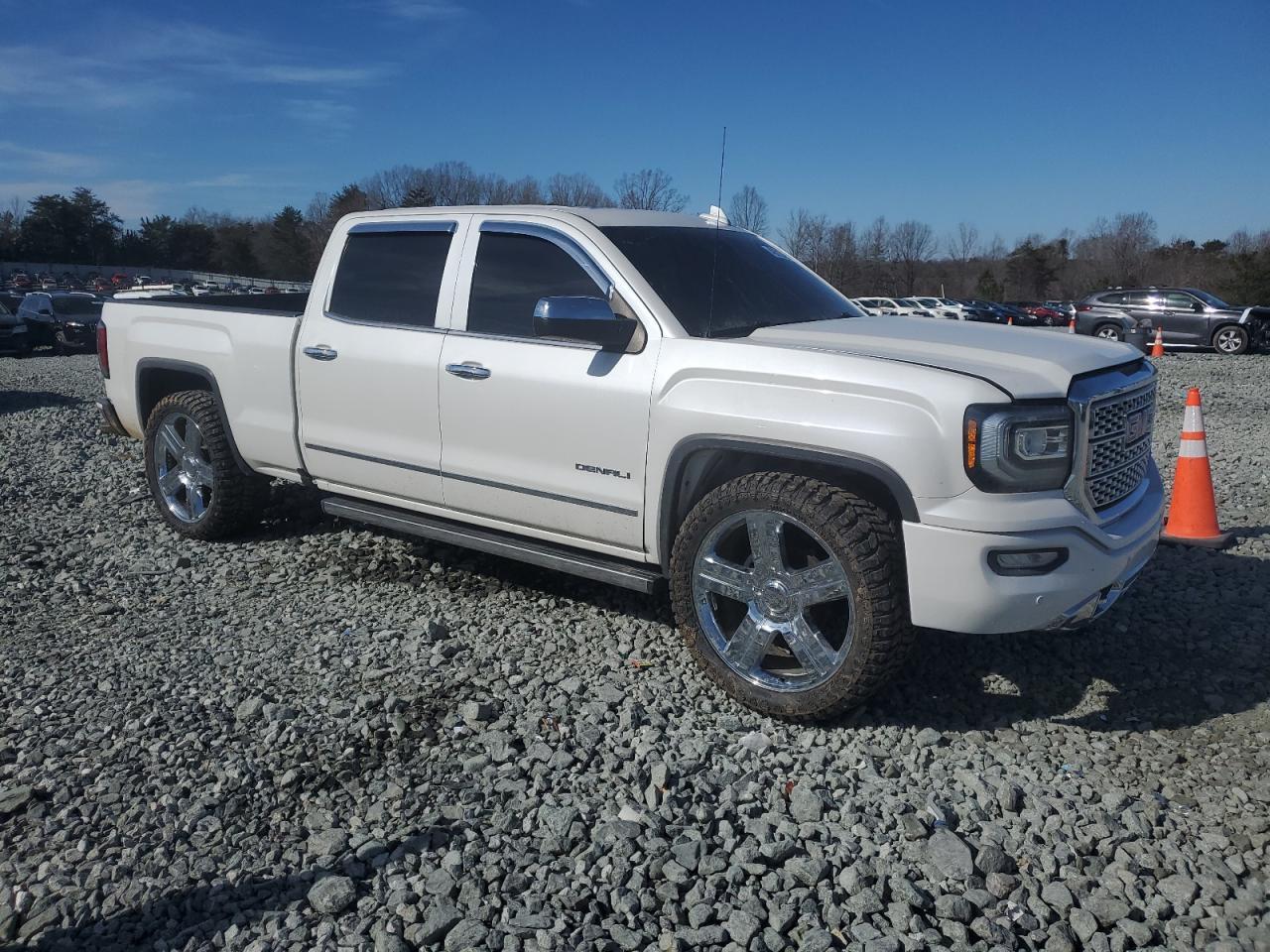 2017 GMC SIERRA K15 - Фото 4
