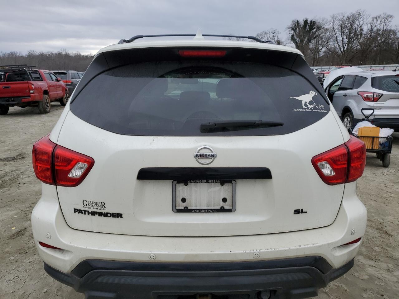 2019 NISSAN PATHFINDER - Image 6