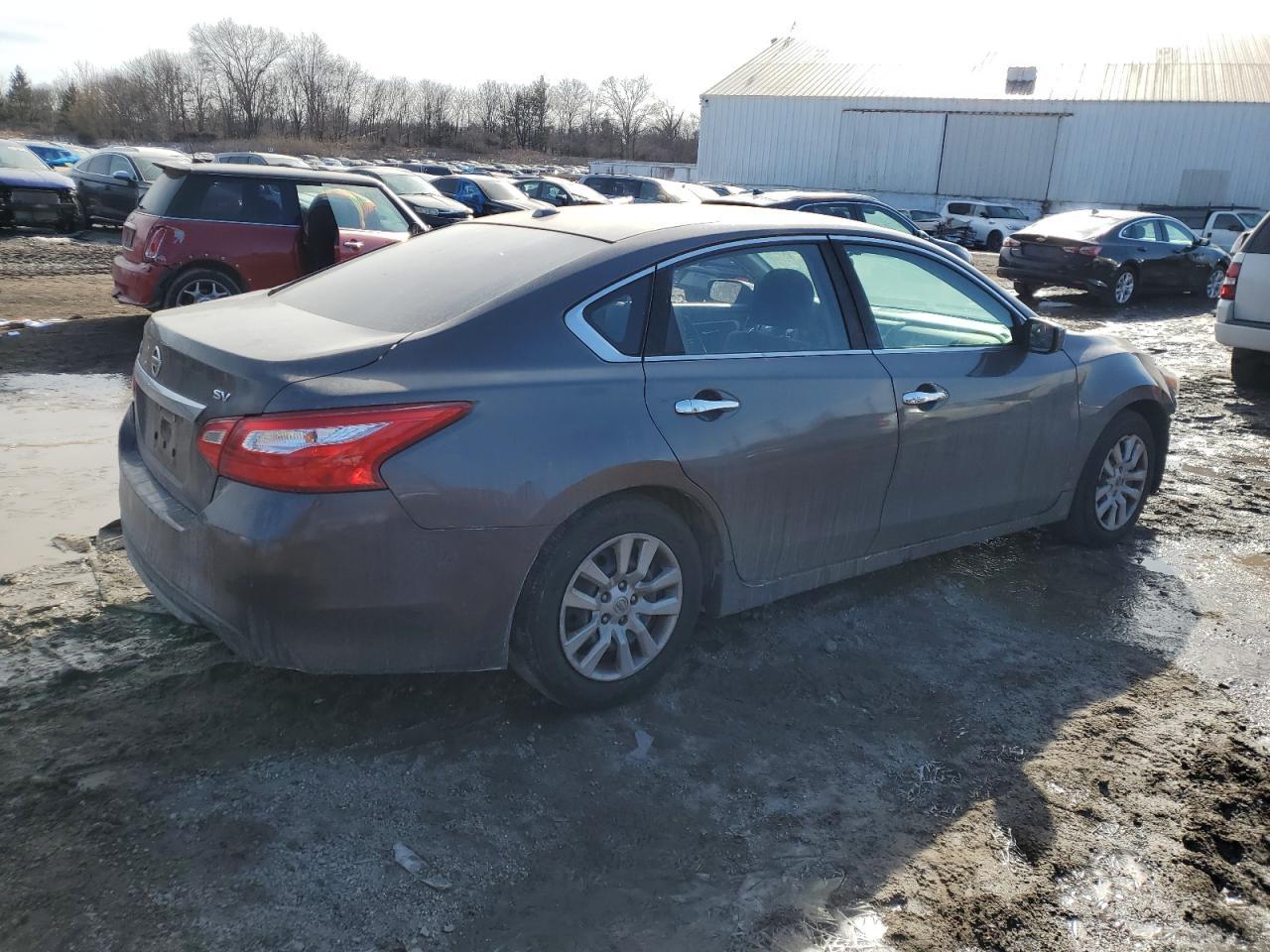 2017 NISSAN ALTIMA 2.5 - Фото 3