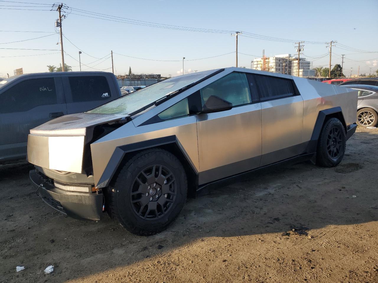 2024 TESLA CYBERTRUCK
