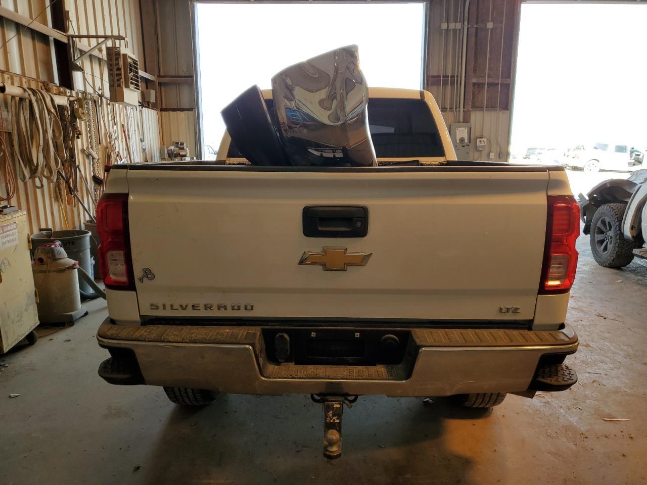 2018 CHEVROLET SILVERADO - Image 6