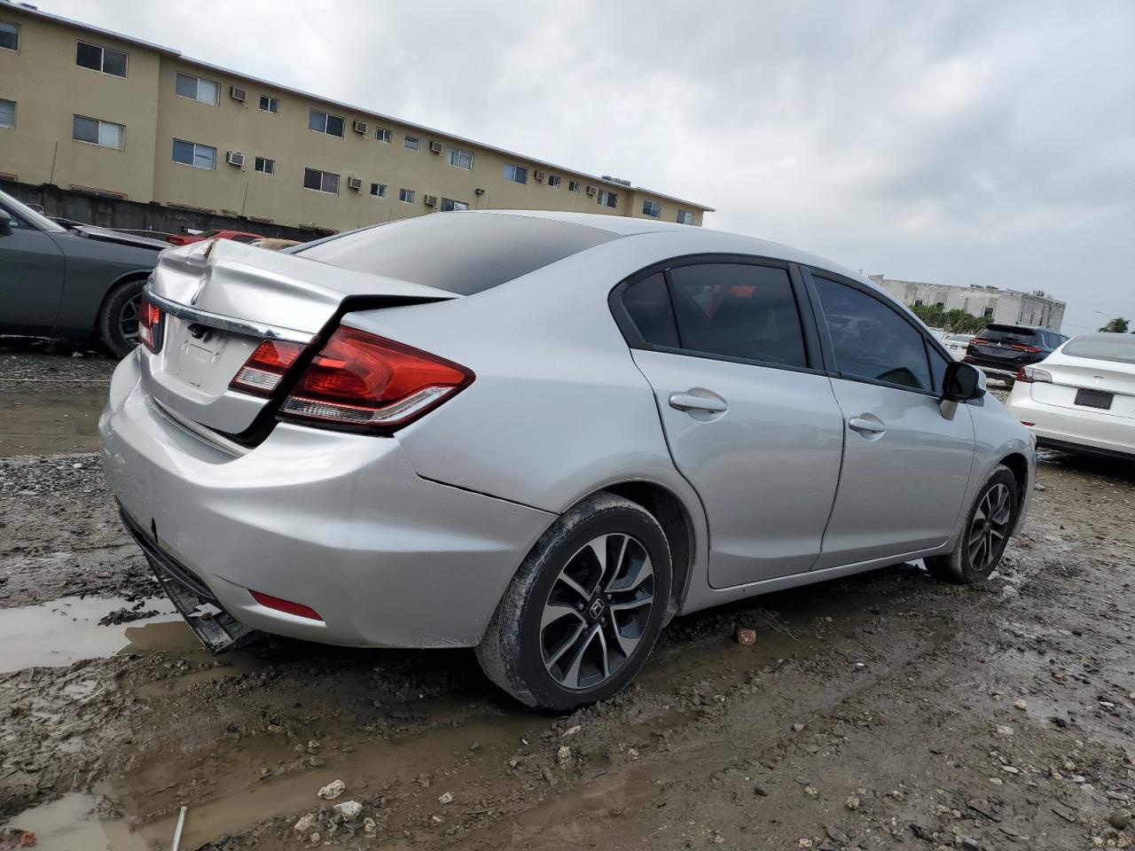 2015 HONDA CIVIC LX - Фото 3