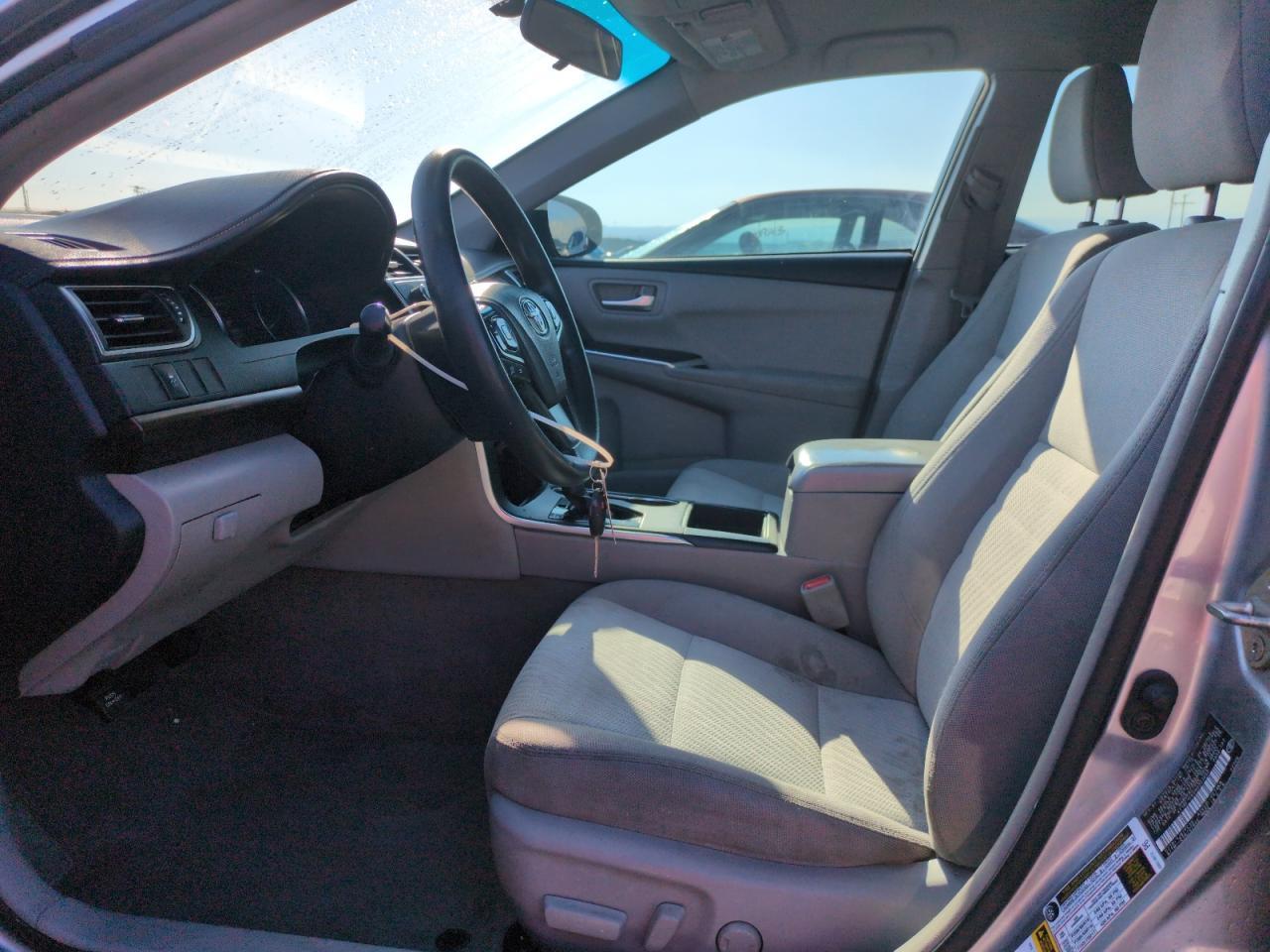 2017 TOYOTA CAMRY LE - Фото 7