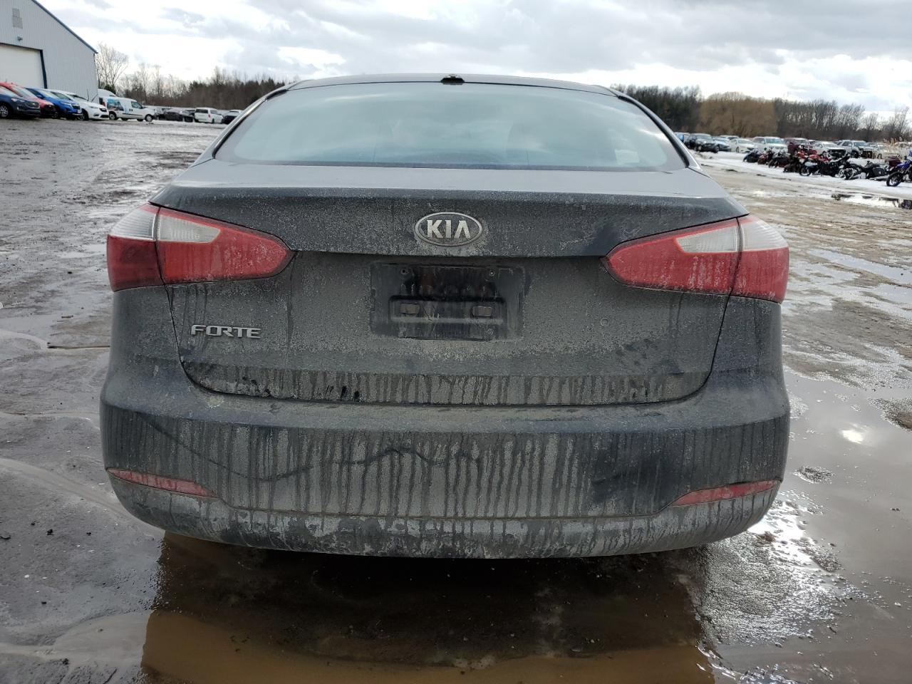 2015 KIA FORTE LX - Фото 6