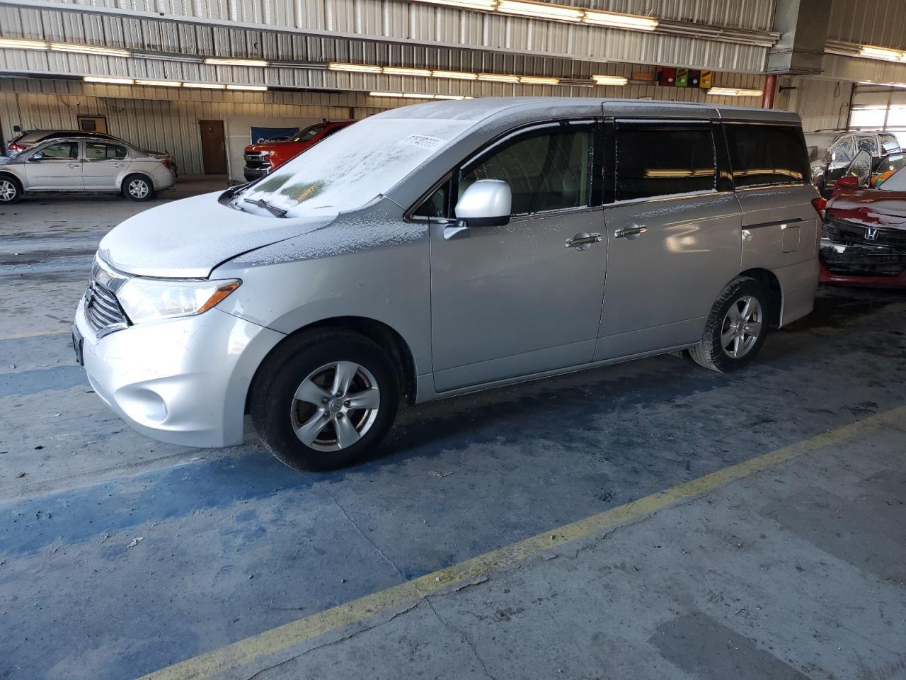 2013 NISSAN QUEST S