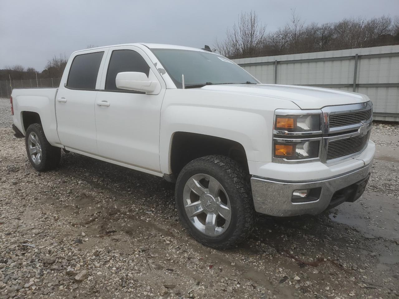 2015 CHEVROLET SILVERADO - Image 4