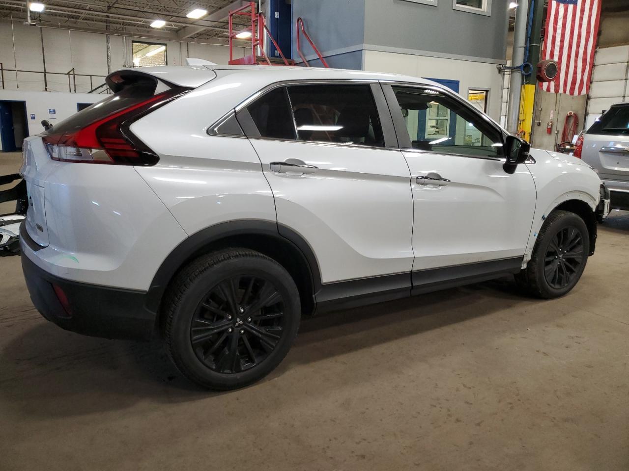 2022 MITSUBISHI ECLIPSE CR - Image 3