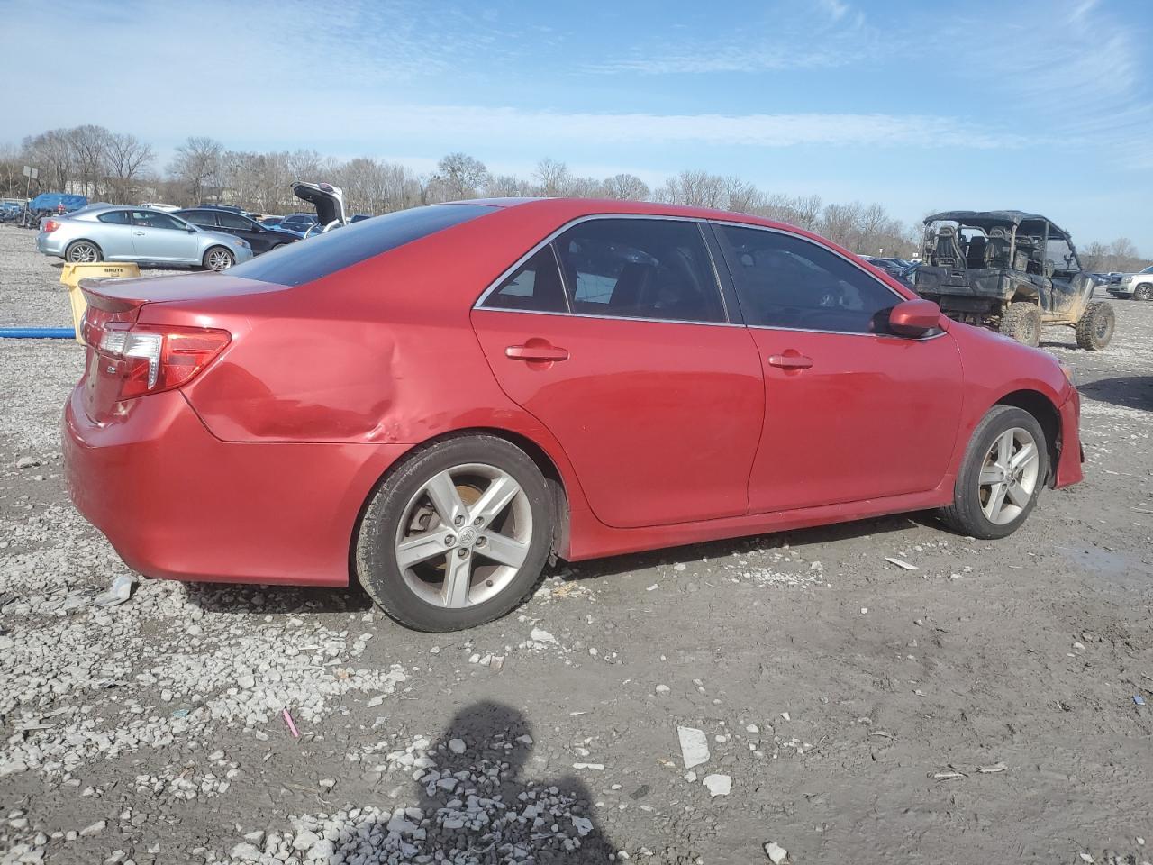 2014 TOYOTA CAMRY L - Image 3
