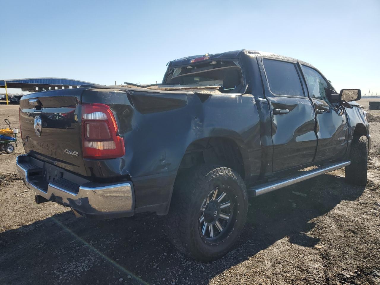 2019 RAM 1500 BIG H - Фото 3