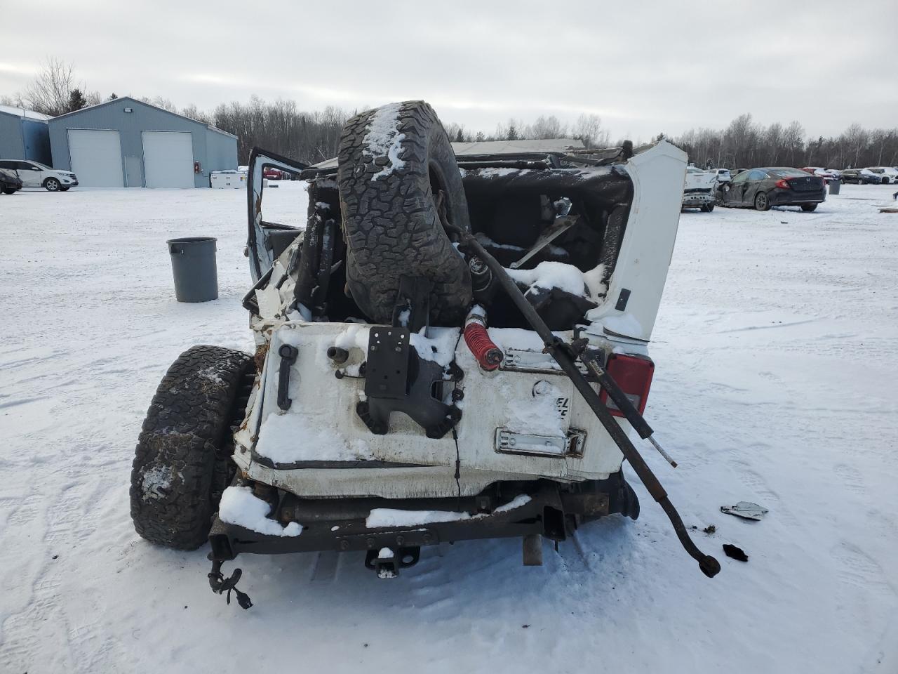 2017 JEEP WRANGLER U - Image 6