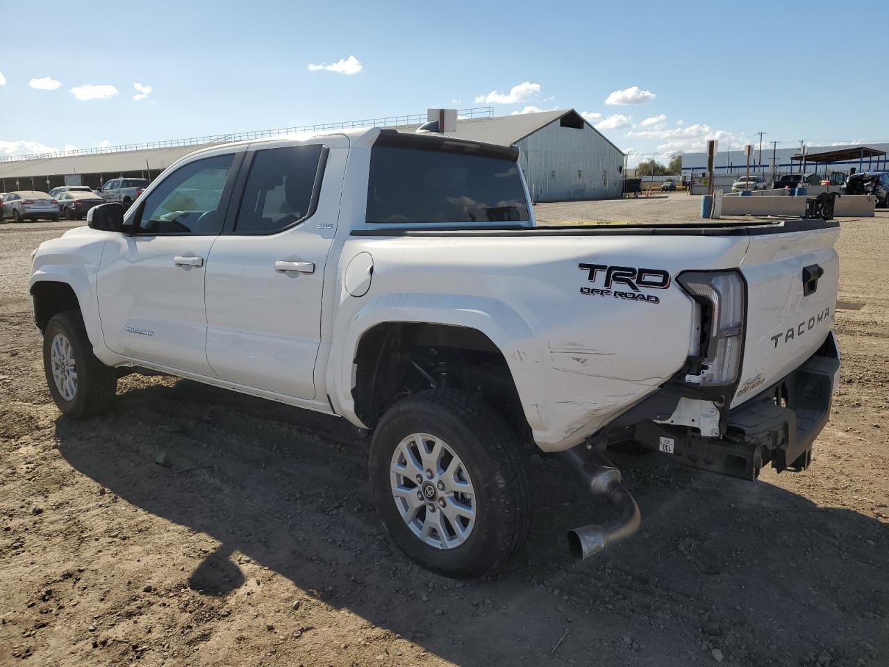 2024 TOYOTA TACOMA DOU - Фото 2