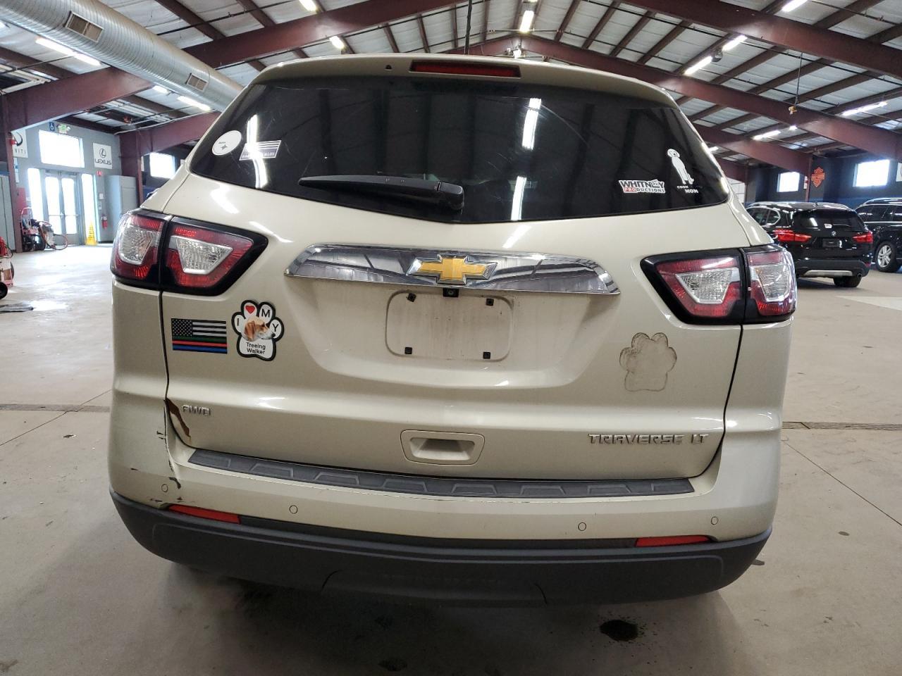 2014 CHEVROLET TRAVERSE L - Image 6