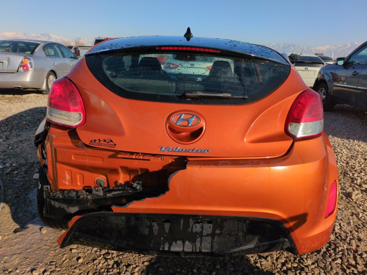 2013 HYUNDAI VELOSTER - Image 6