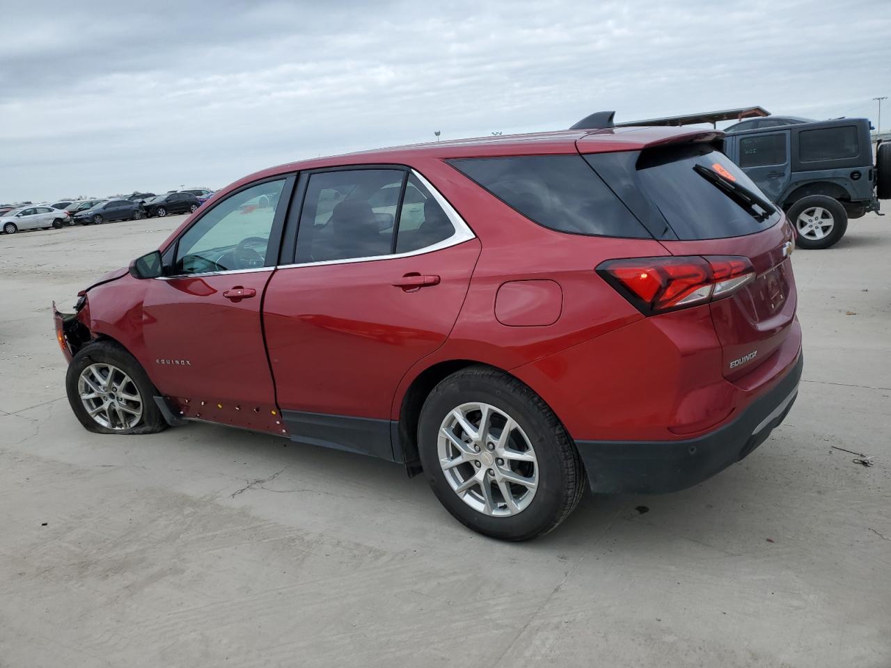 2024 CHEVROLET EQUINOX LT - Фото 2