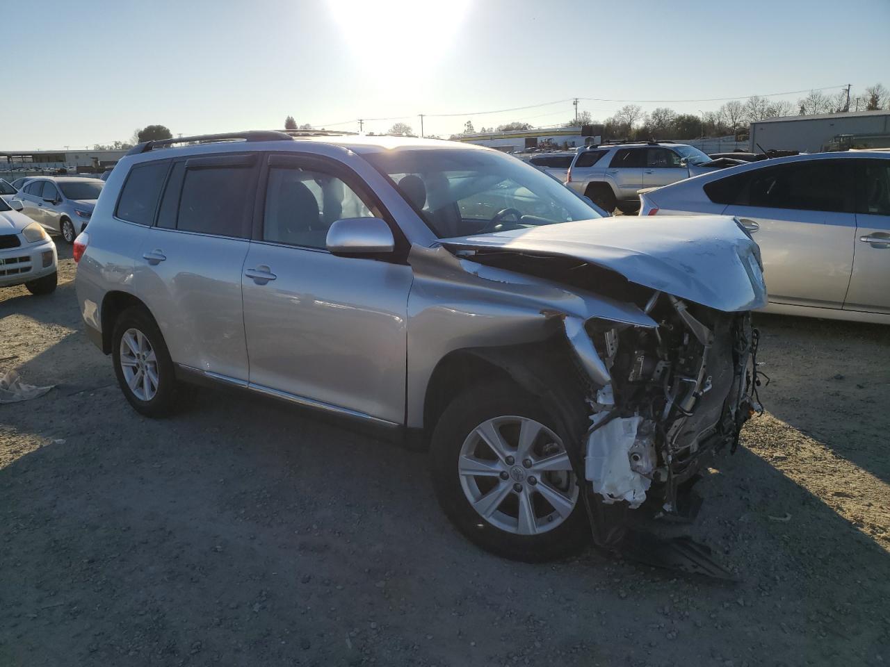 2011 TOYOTA HIGHLANDER - Фото 4