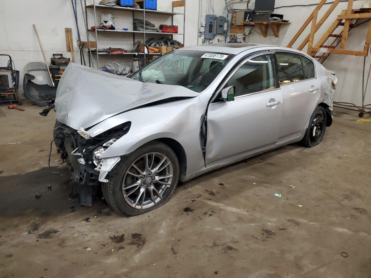 2011 INFINITI G37