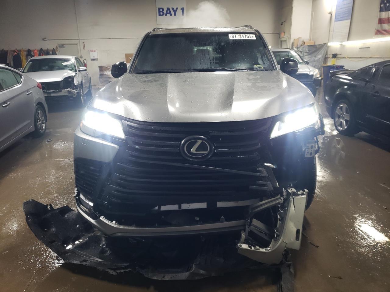 2024 LEXUS LX 600 BAS - Image 5