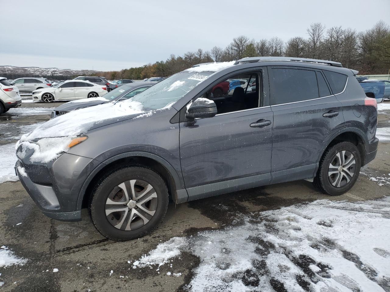 2018 TOYOTA RAV4 LE