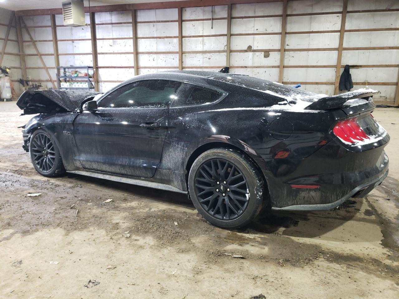 2021 FORD MUSTANG GT - Фото 2
