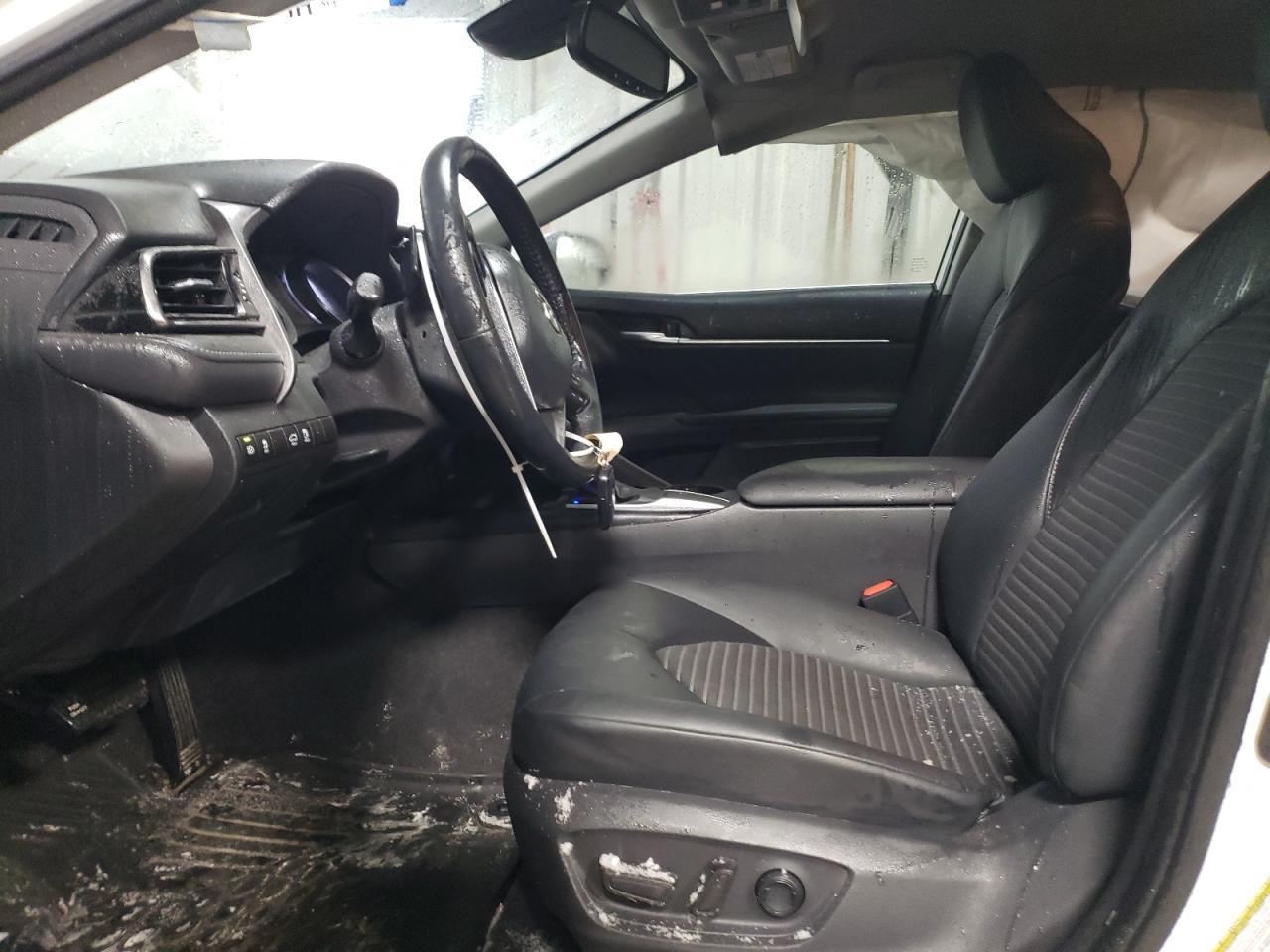 2020 TOYOTA CAMRY SE - Image 7
