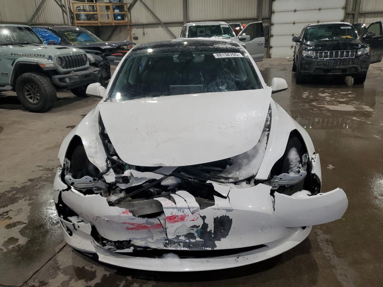 2021 TESLA MODEL 3 - Фото 5