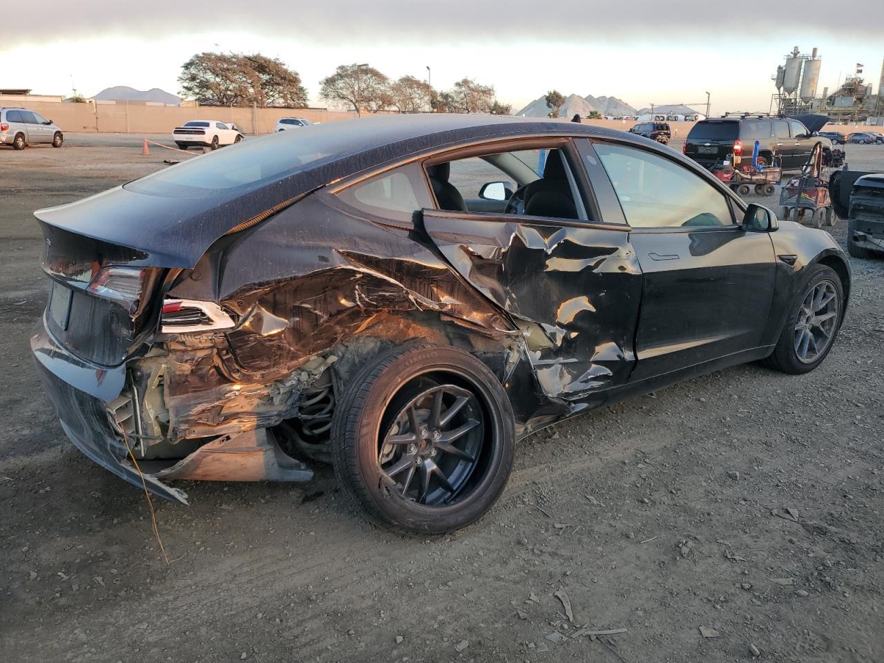 2021 TESLA MODEL 3 - Image 3