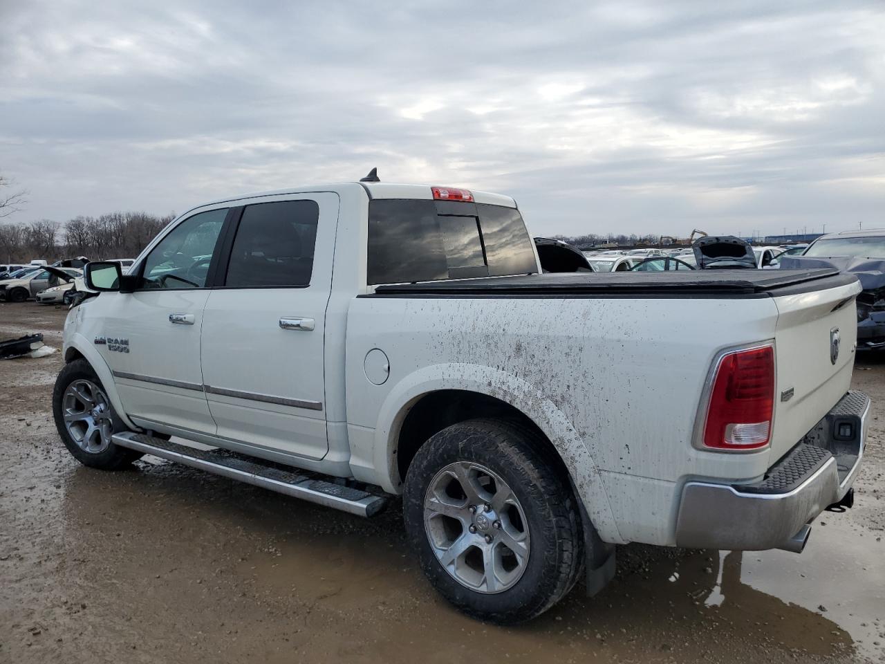 2017 RAM 1500 LARAM - Фото 2