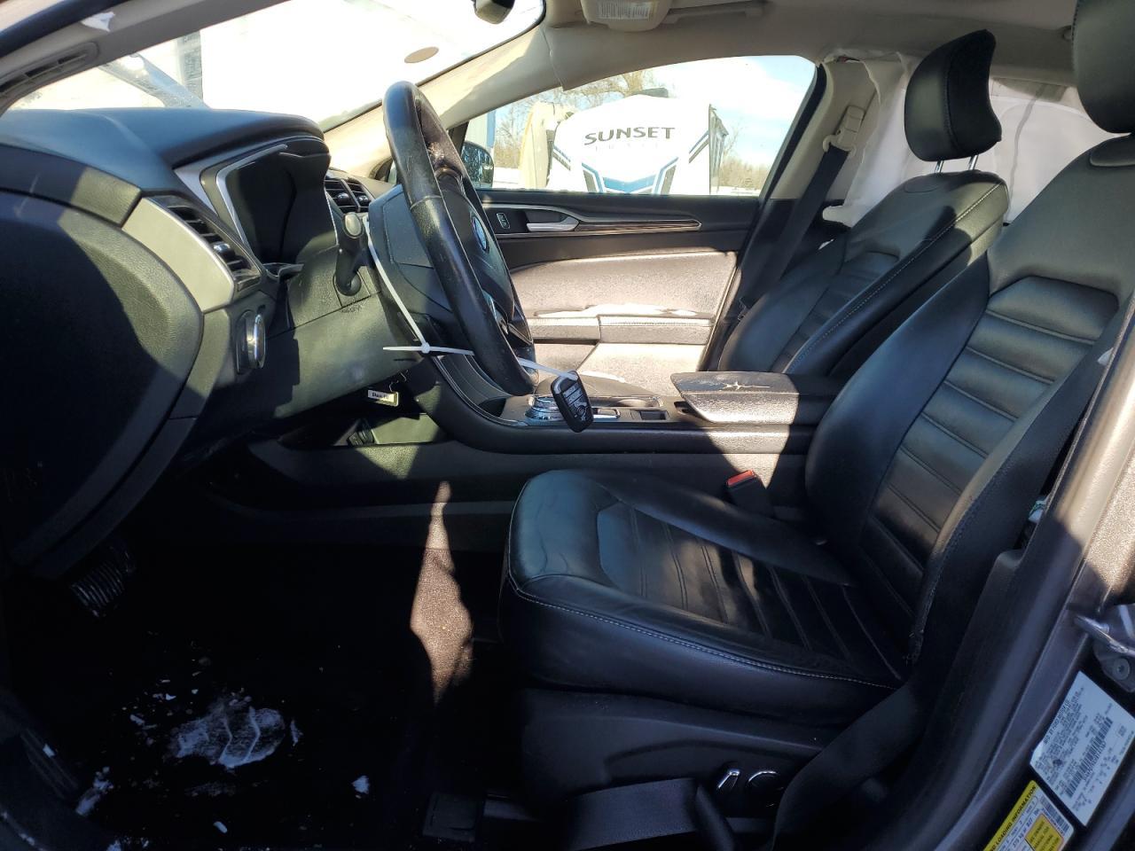 2017 FORD FUSION SE - Фото 7