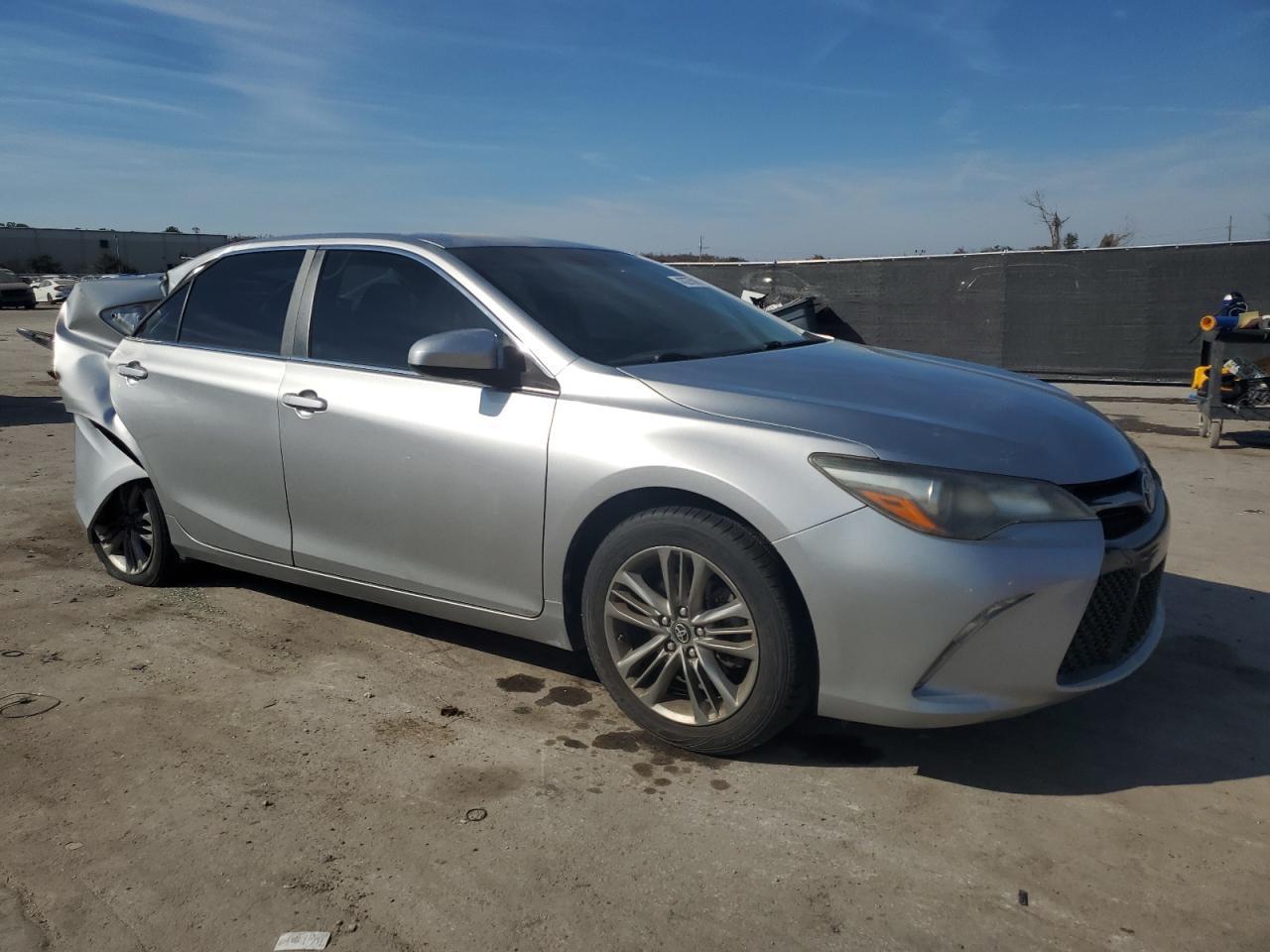 2017 TOYOTA CAMRY LE - Фото 4