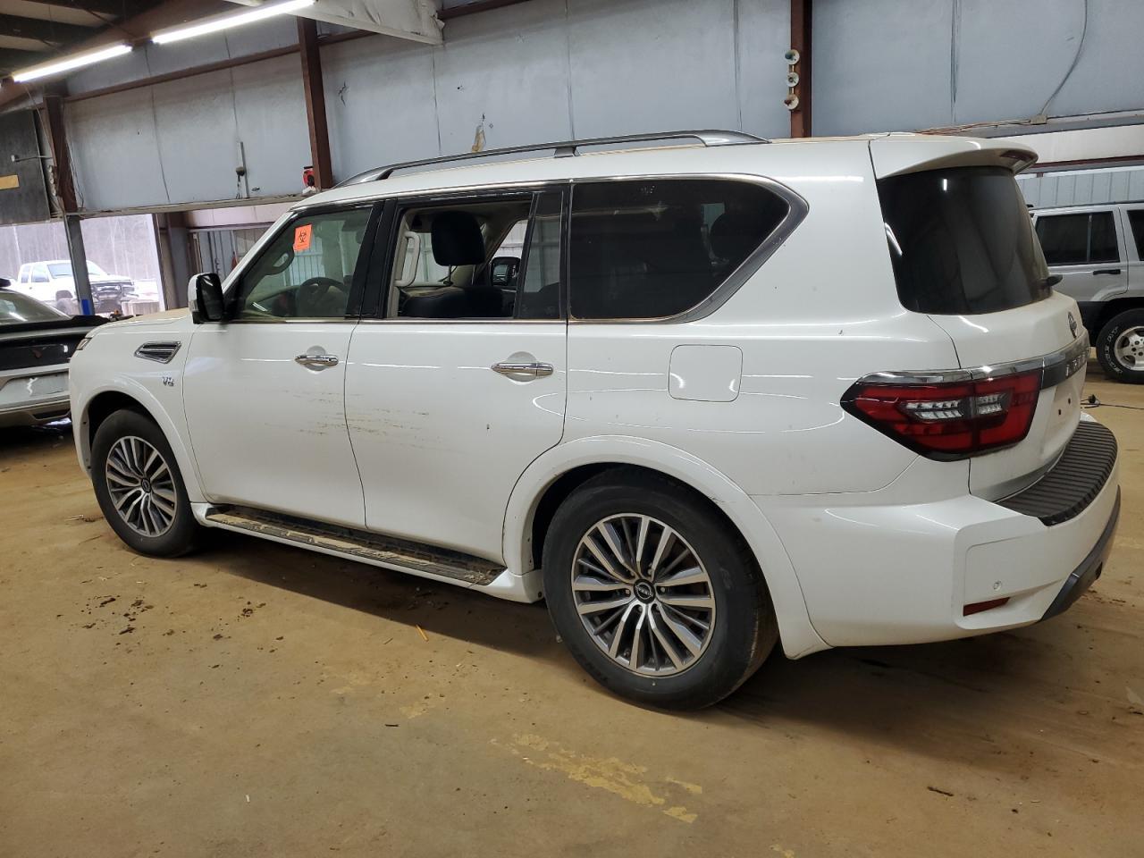 2022 NISSAN ARMADA SL - Фото 2