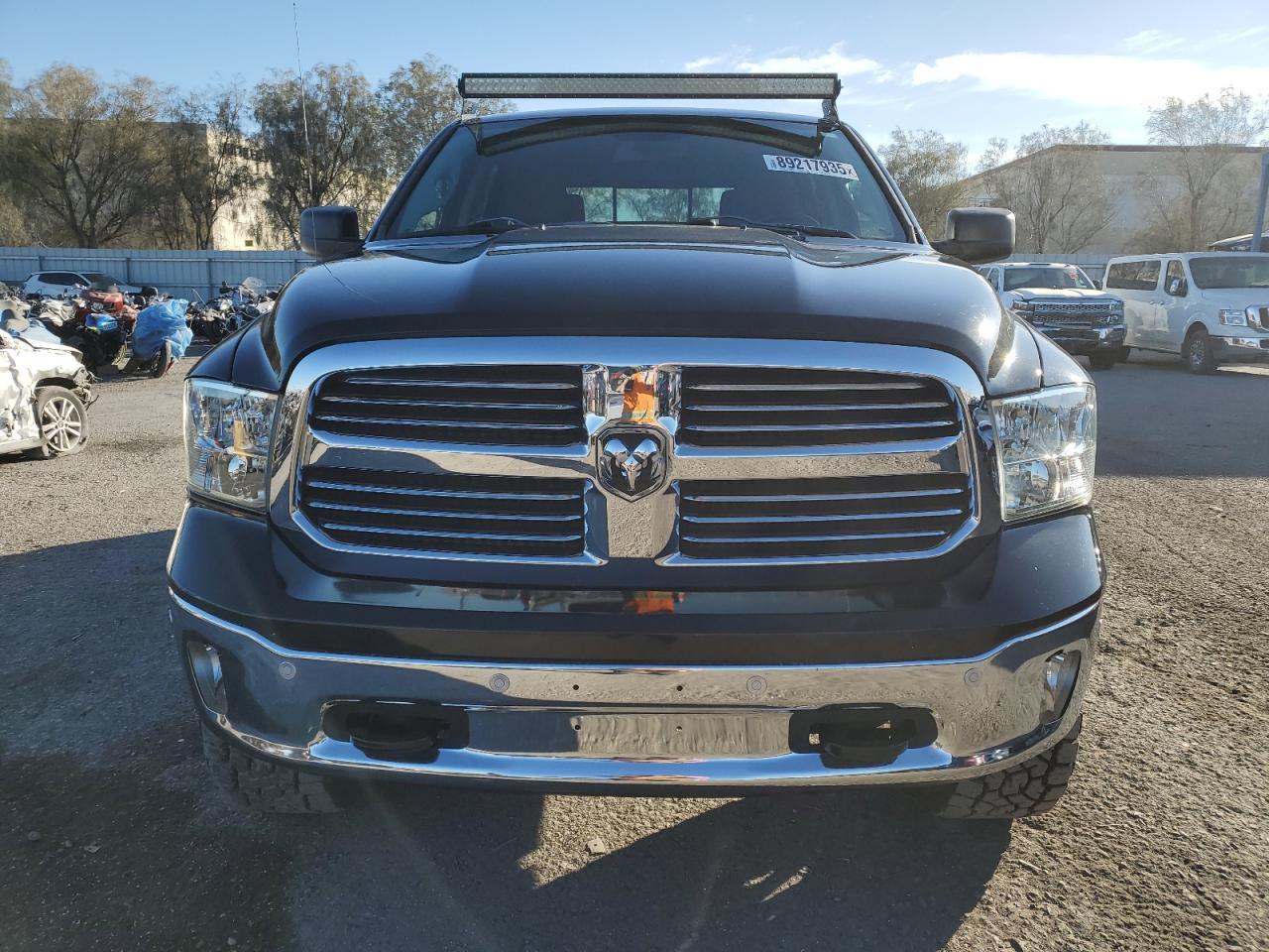 2015 RAM 1500 SLT - Image 5